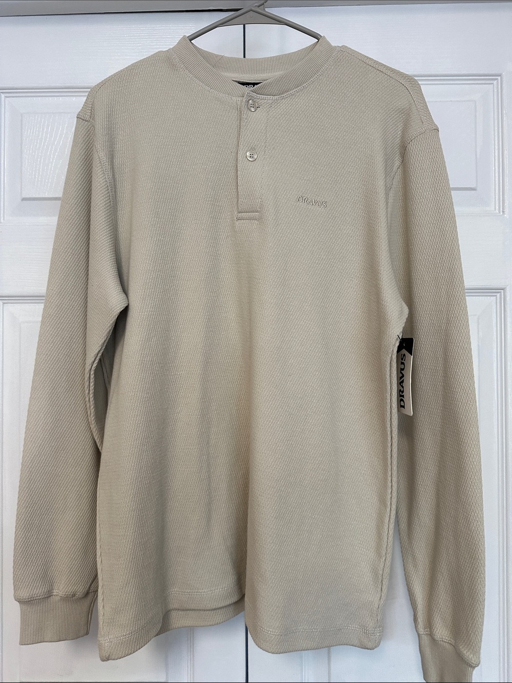 Zumiez Men’s Size Small Natural Colored Thermal Shirt (NWT)